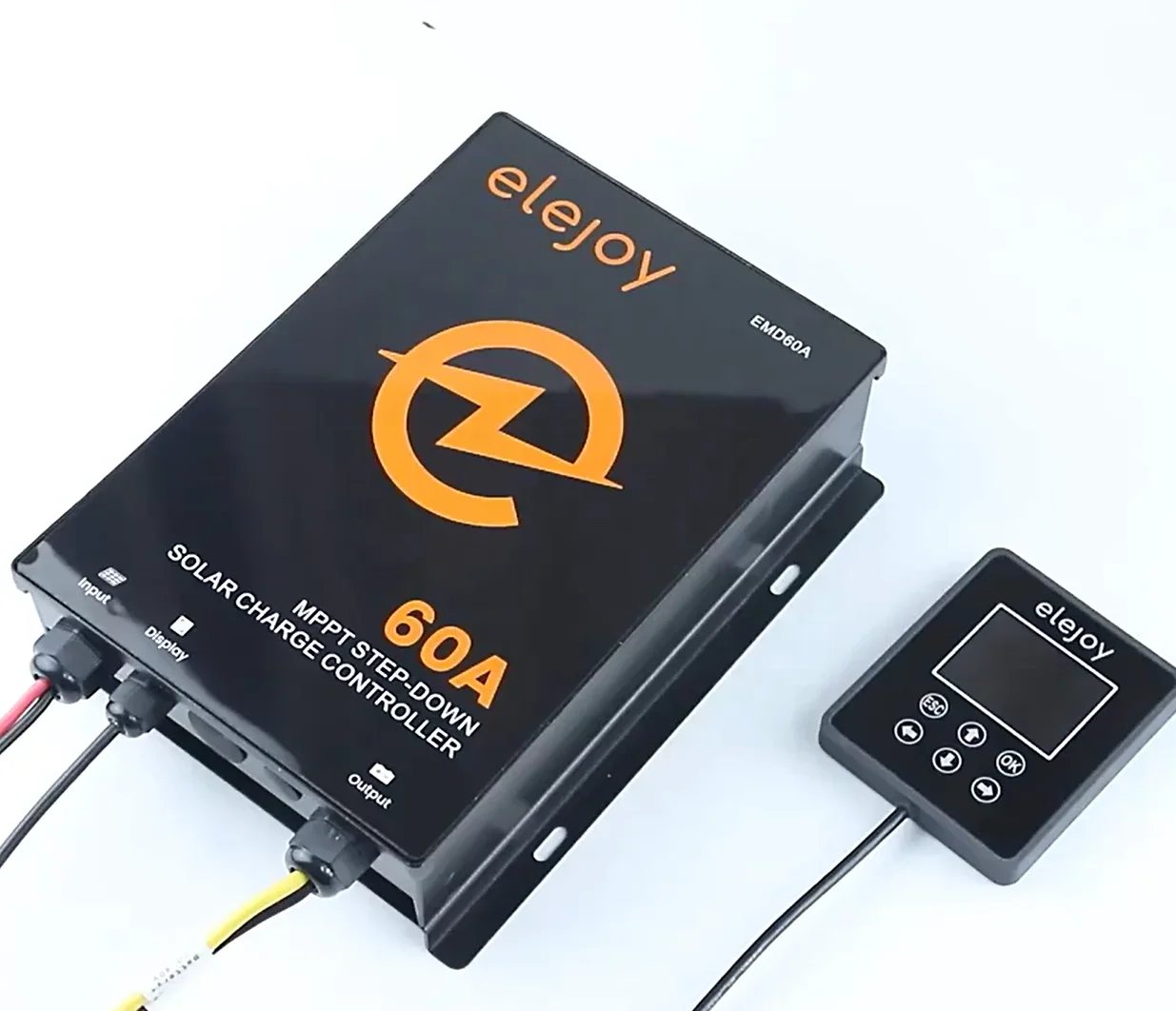 Pengontrol Pengisian Daya Sury - Charge Controller Solar ulasan dan harga